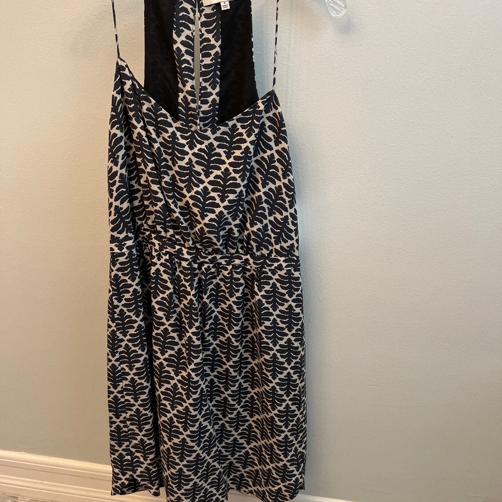 New madewell size 4 navy and beige knee length dress